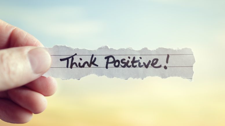 10 Tips Praktis agar Pikiran Tetap Positif