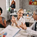 7 Tips Menjaga Hati Sehat di Lingkungan Kerja