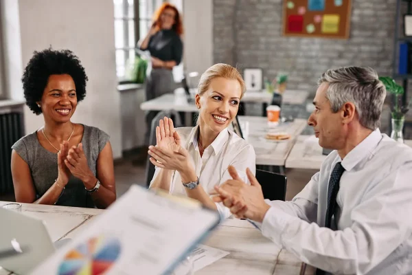7 Tips Menjaga Hati Sehat di Lingkungan Kerja 7 Tips Menjaga Hati Sehat di Lingkungan Kerja