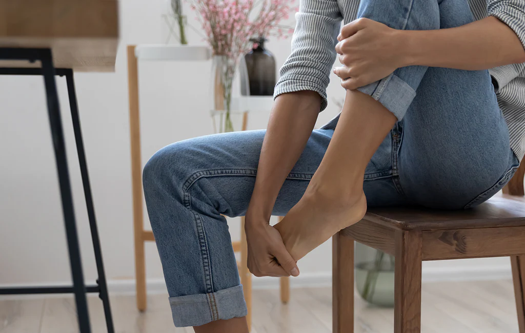 7 Tips Relaksasi Kaki Setelah Seharian Berdiri