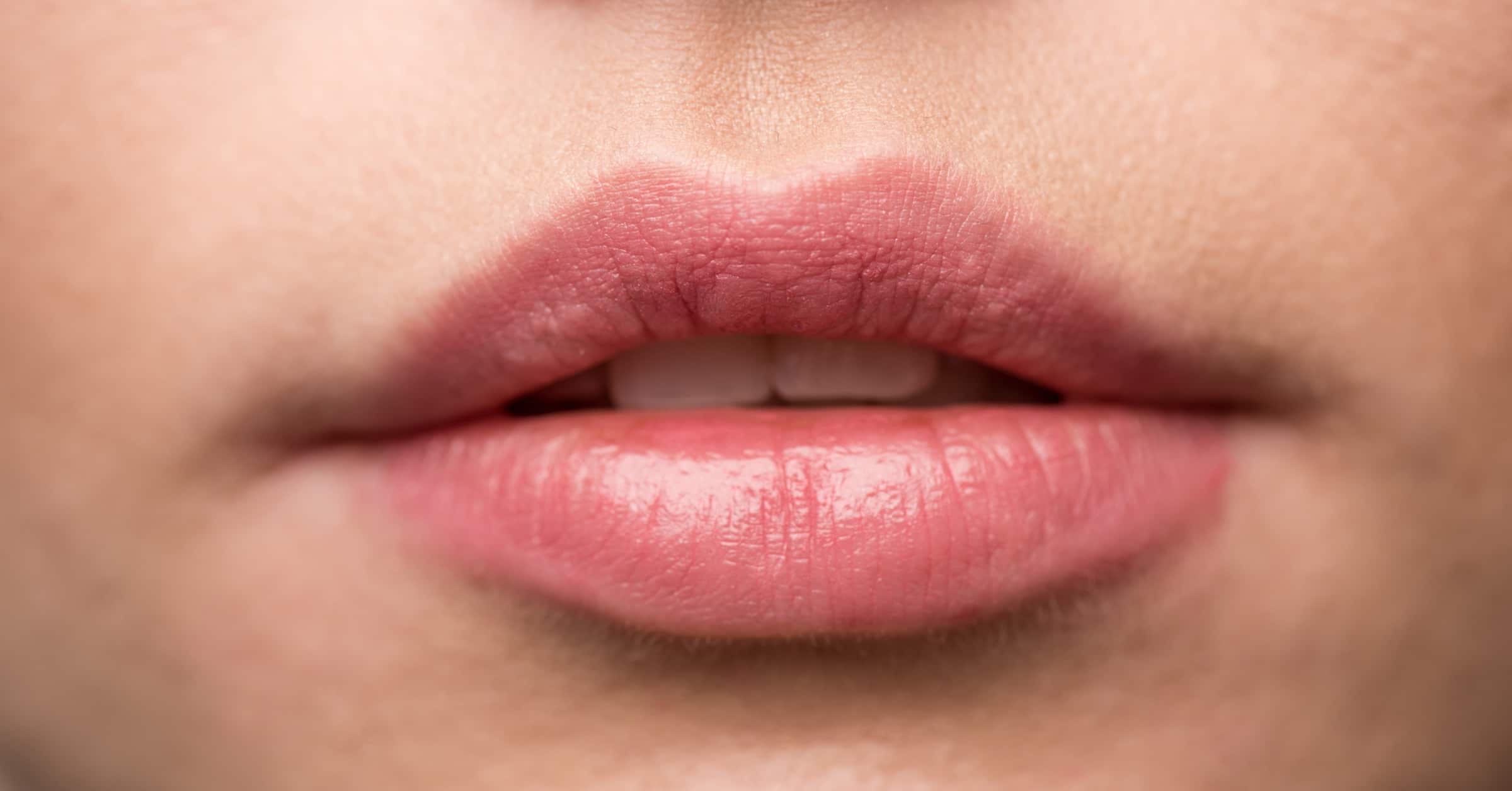 7 Langkah Mengembalikan Warna Alami Bibir