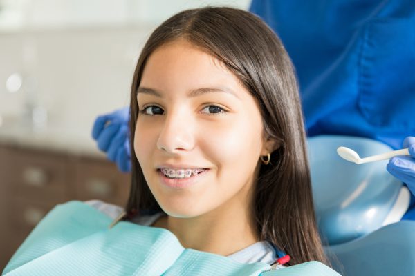 10 Cara Merawat Bibir bagi Pengguna Behel 10 Cara Merawat Bibir bagi Pengguna Behel
